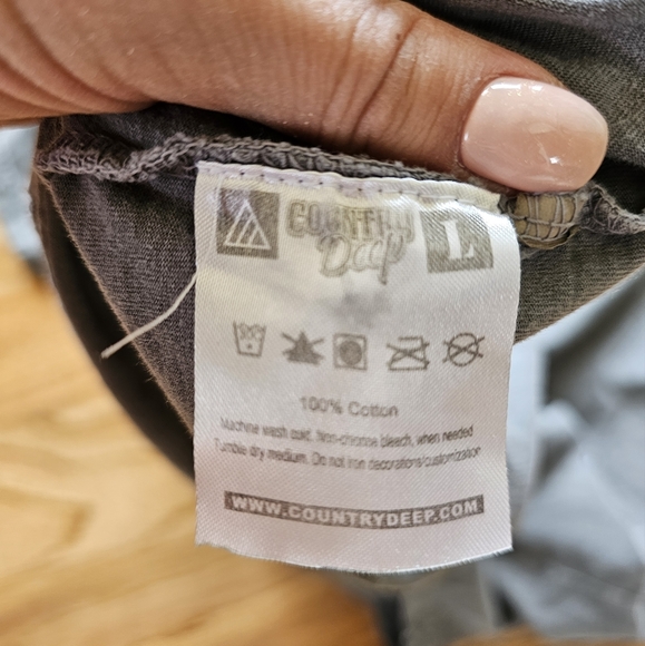 Country Deep Size L "Cowboys make better lovers" Distressed Oversized T-shirt - Picture 5 of 5